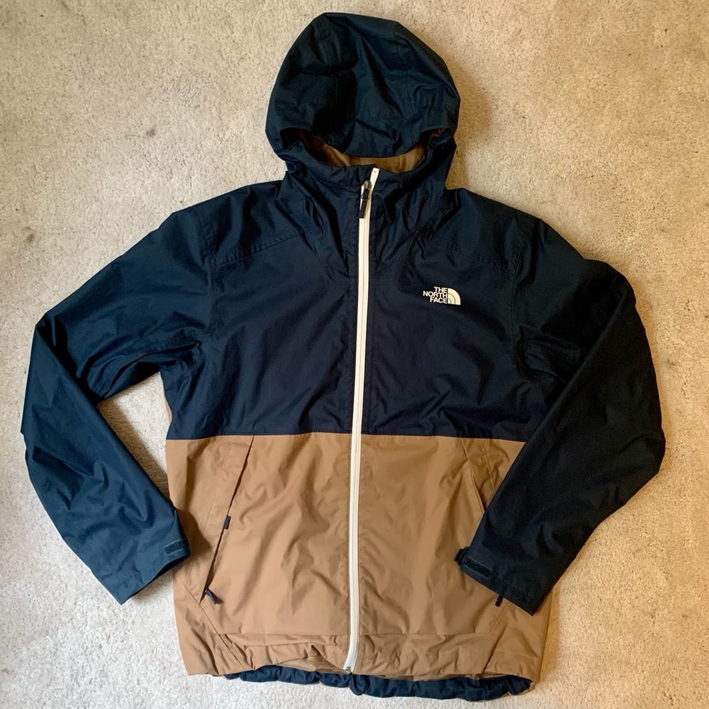 Northface Men’s Rain Jacket, Sz. L, Excellent Condition, Navy & Tan